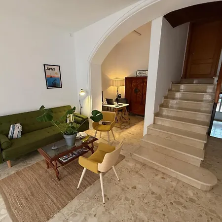 Apartment The Small House Coliving *