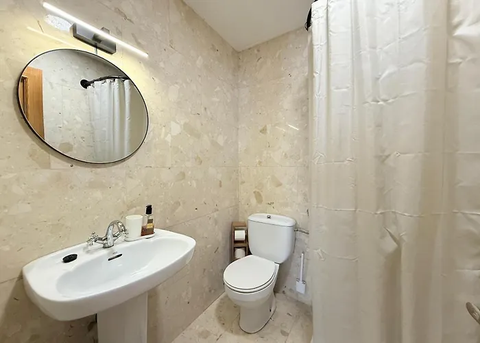 The Small House Coliving * Mahón