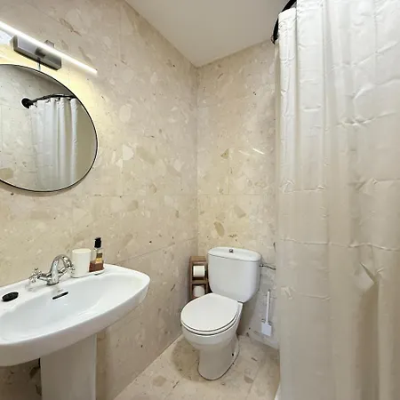 The Small House Coliving * Mahón
