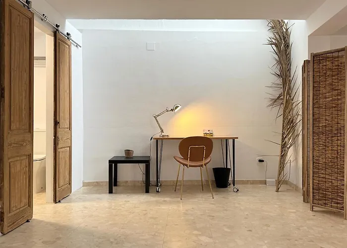 The Small House Coliving * Port-Mahon